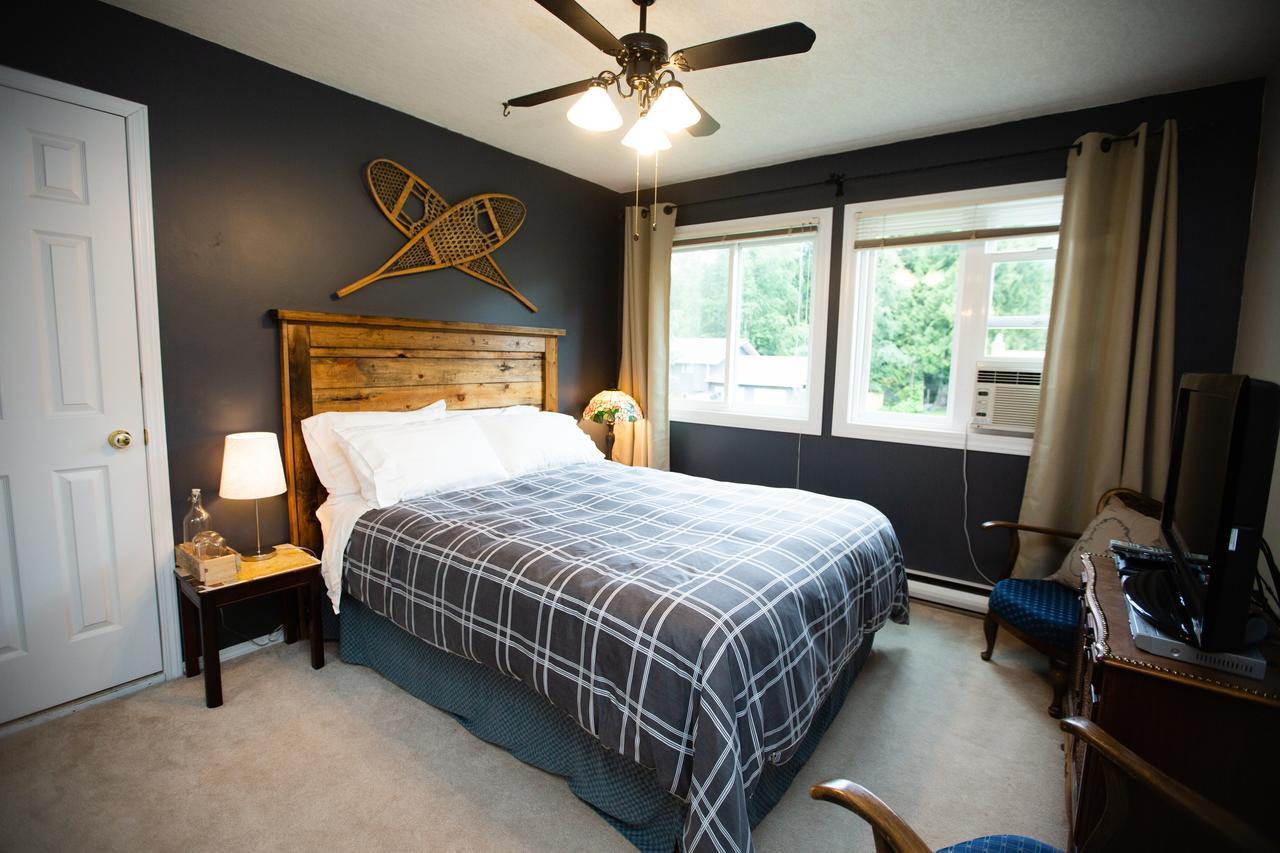 Alpenrose Revelstoke Bed & Breakfast Quarto foto